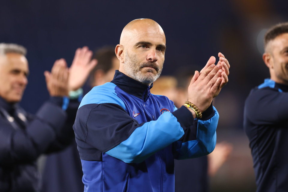 在此之前, 给他开价来 在此之前, 给他开价来