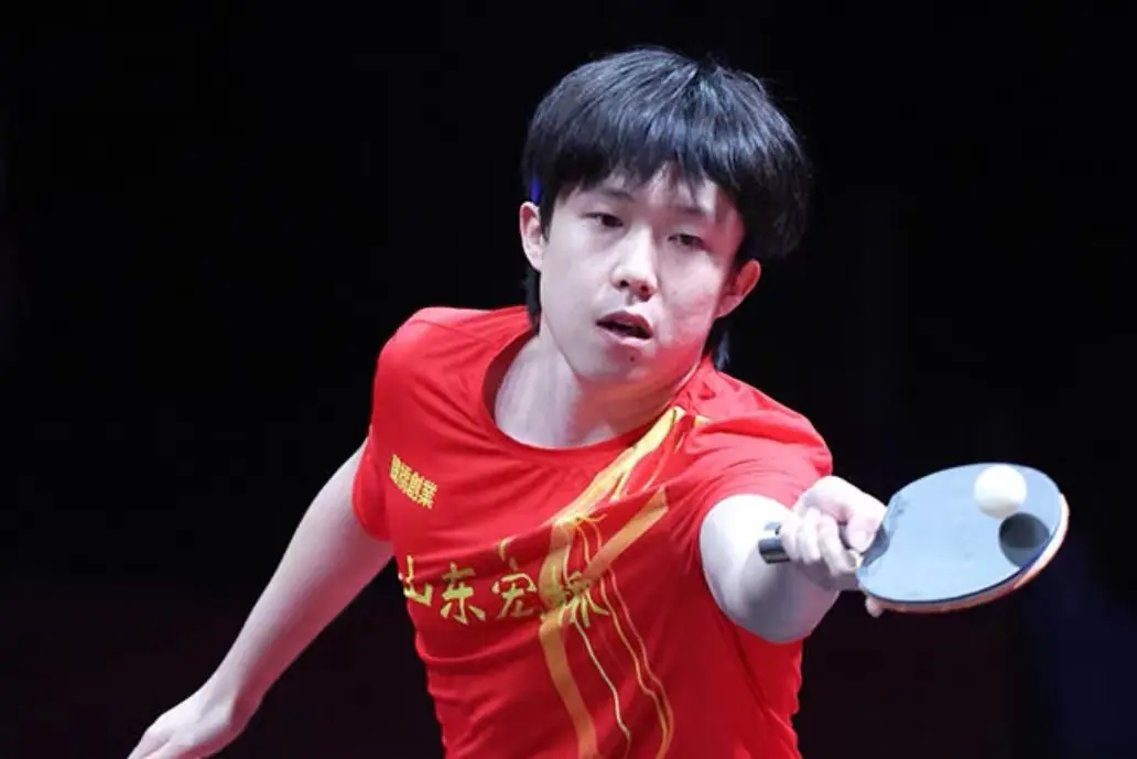 上海地产集, 上海龙腾 上海地产集, 上海龙腾