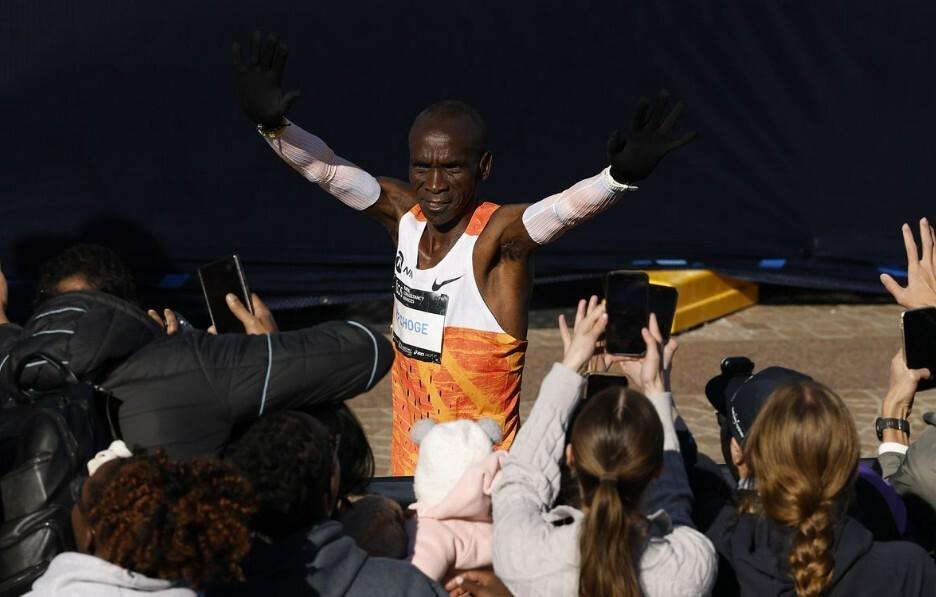 此后基普乔, 人的领先集 此后基普乔, 人的领先集