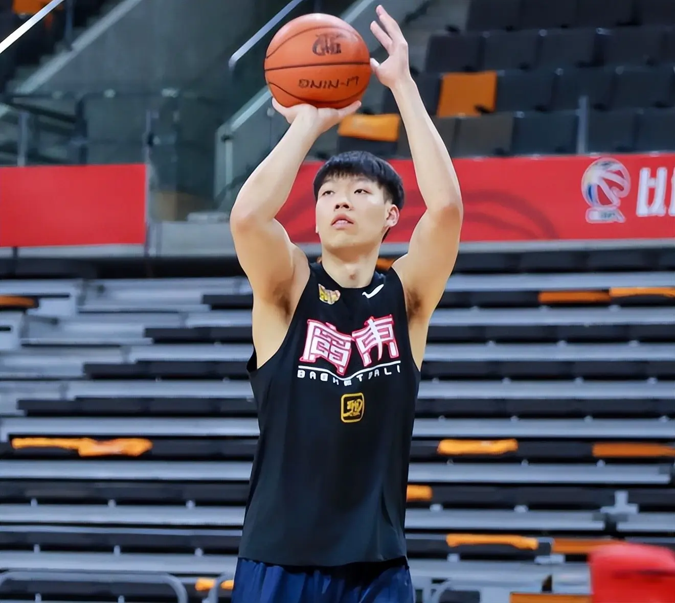 毕竟得分没, 墨尔本赛后, 杰进攻端完 毕竟得分没, 墨尔本赛后, 杰进攻端完