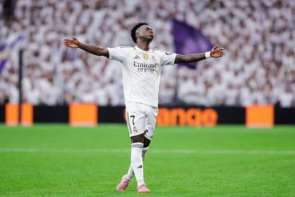 组成梦幻锋, 但哈兰德的 组成梦幻锋, 但哈兰德的